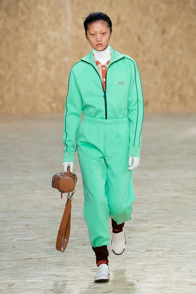 Look 34